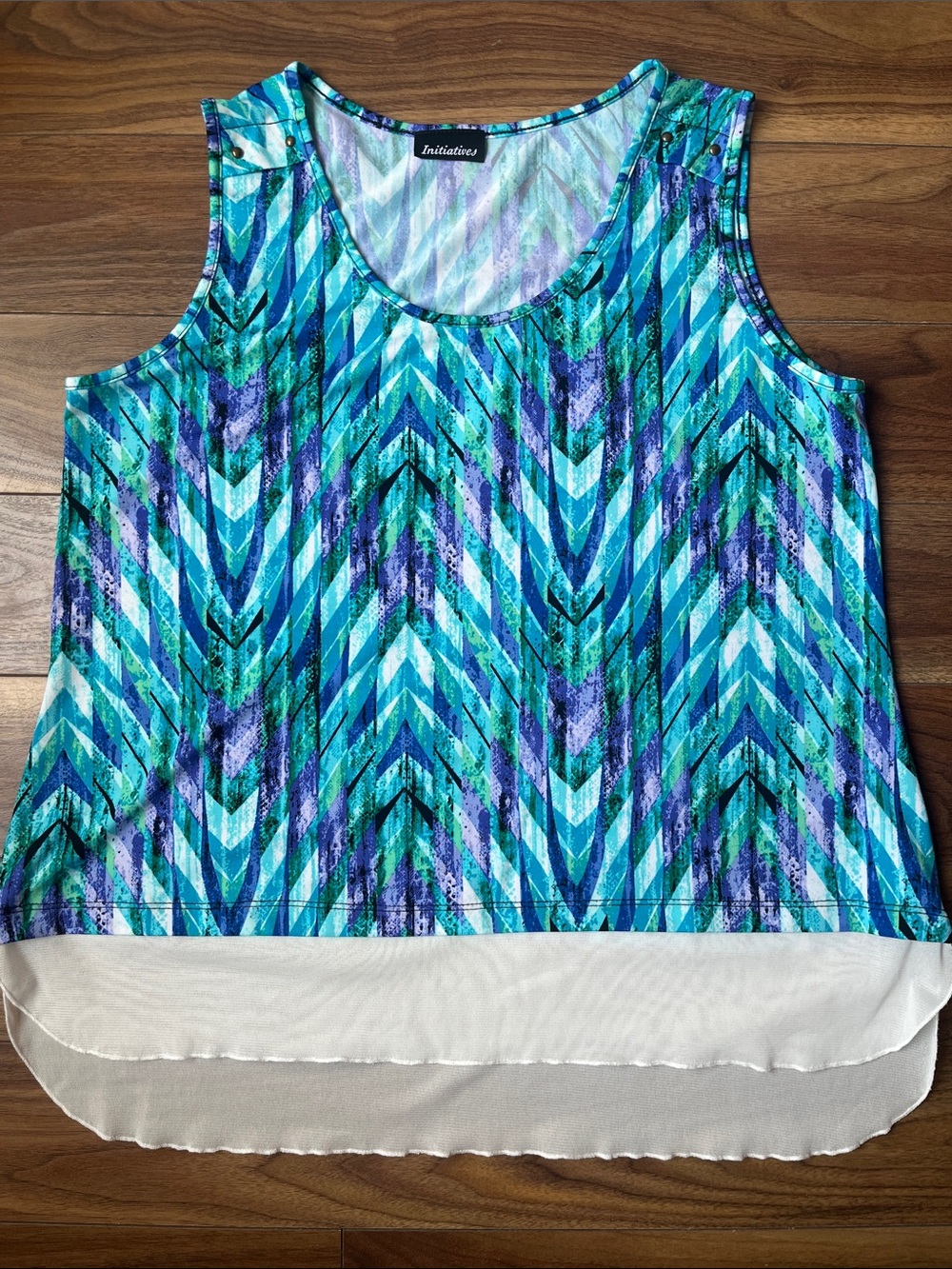 Women Blue & Teal Patterned Sleeveless Tank with White Hem size Large Summer